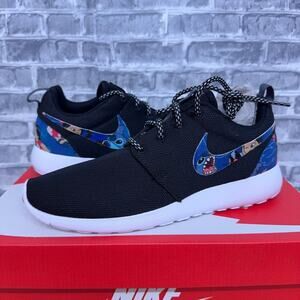 Nike Roshe One Black Lilo & Stitch Custom 844994-002 Womens Size 8.5 New